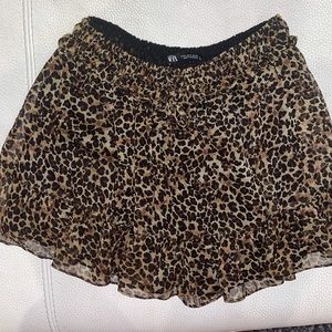 ZARA LEOPARD FRILL SKORT - never worn!